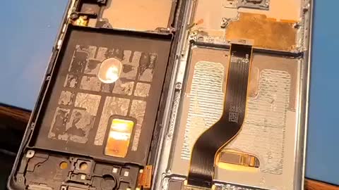 Phone repair guy feels 5G is bogus...