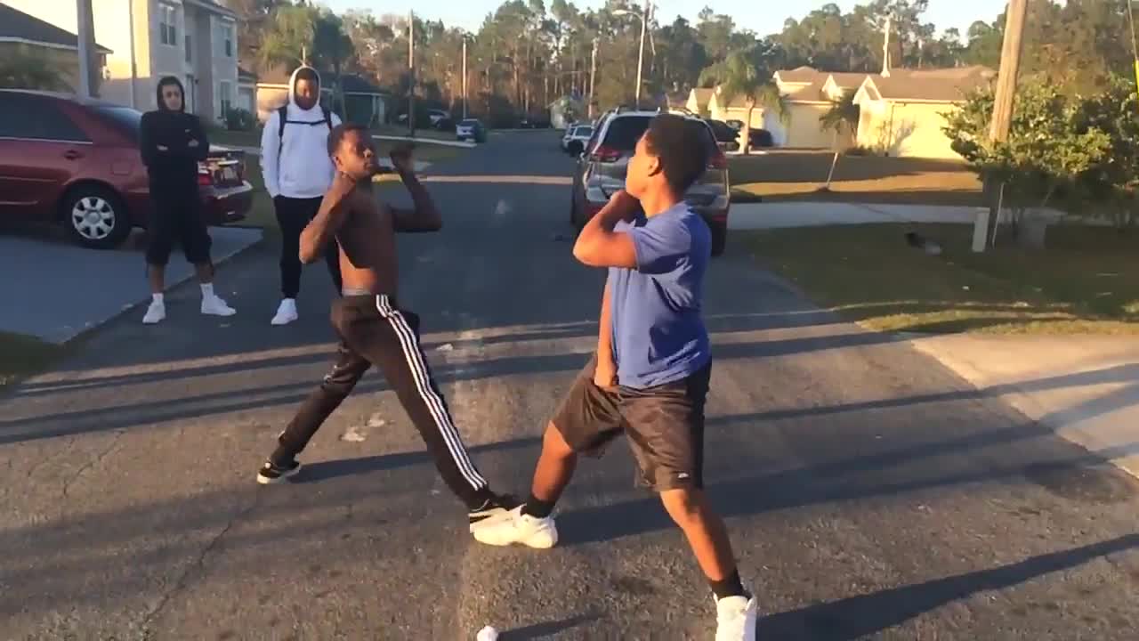 Street Fight Goes Terribly Wrong... (MUST WATCH)