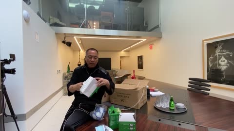 20200222文贵先生GETTR¹：再次呼吁法治基金法治社会所有的爆料革命的真战友们可以向我们申请口罩，一切都是刚刚开始！