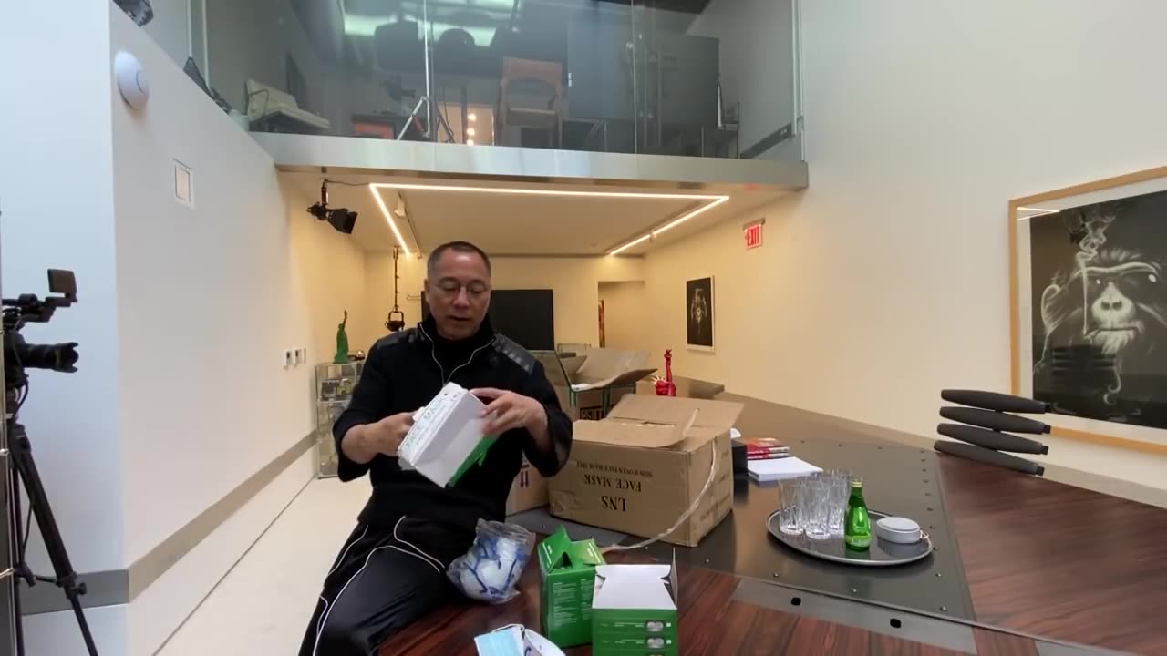 20200222文贵先生GETTR¹：再次呼吁法治基金法治社会所有的爆料革命的真战友们可以向我们申请口罩，一切都是刚刚开始！