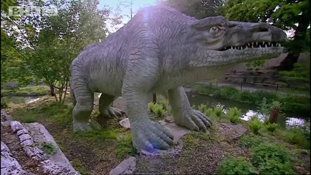 Dinosaurs: The Facts and Fiction | How to Build a Dinosaur | BBC Earth