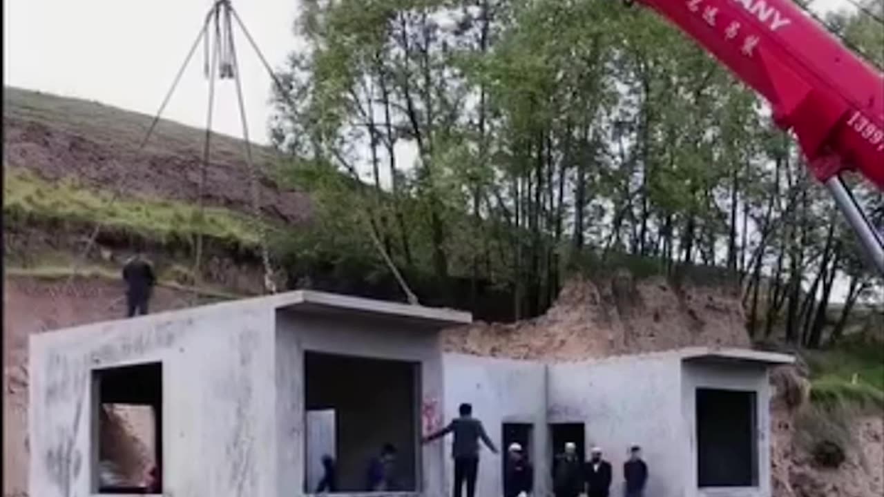 Very Smart Construction