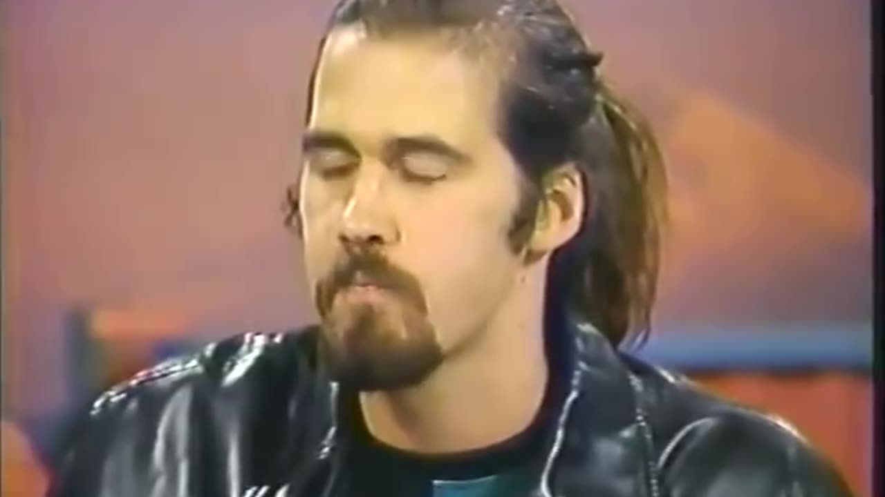 Nirvana's Krist Novoselic on Komo TV's Town Meeting Show in 1992