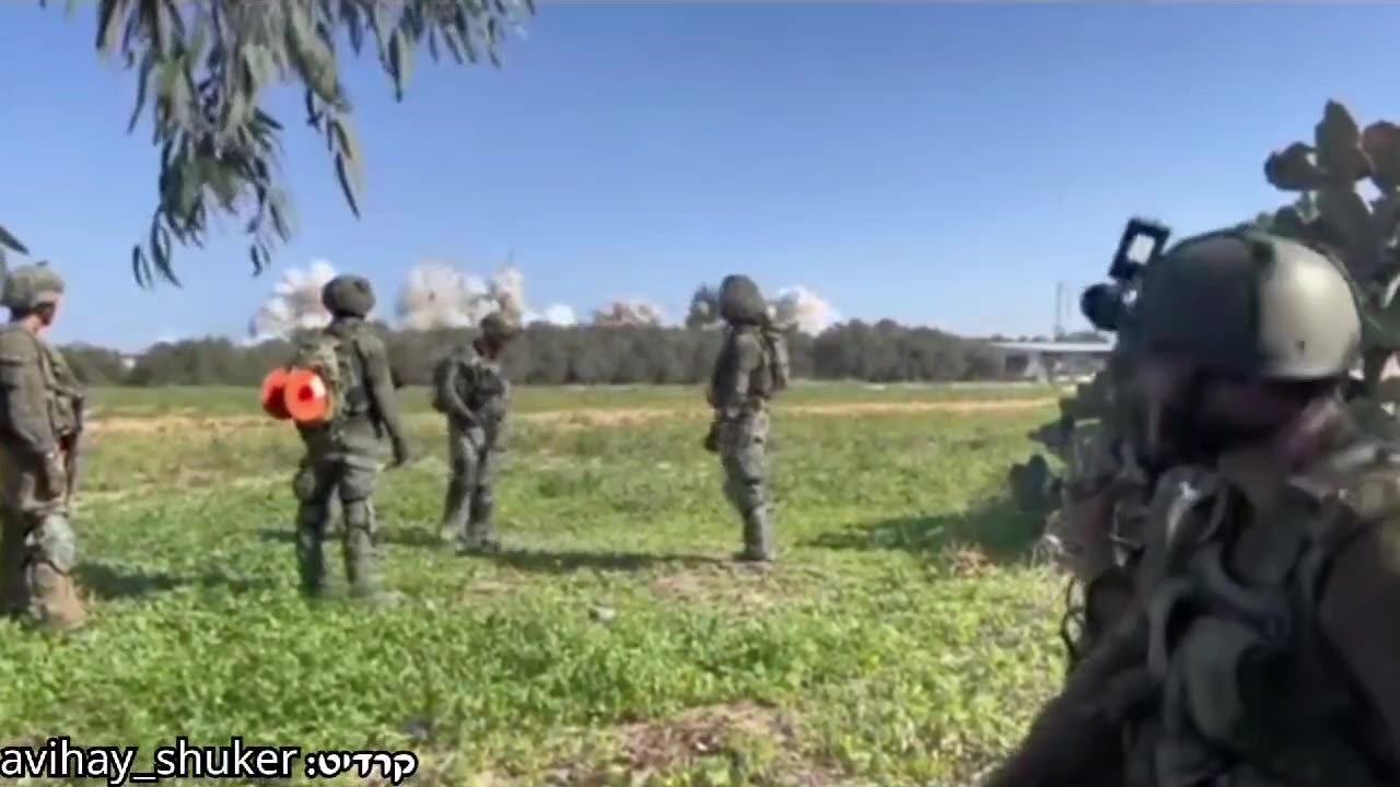 *Gaza:* Soldiers in Gaza who have a bre soccer