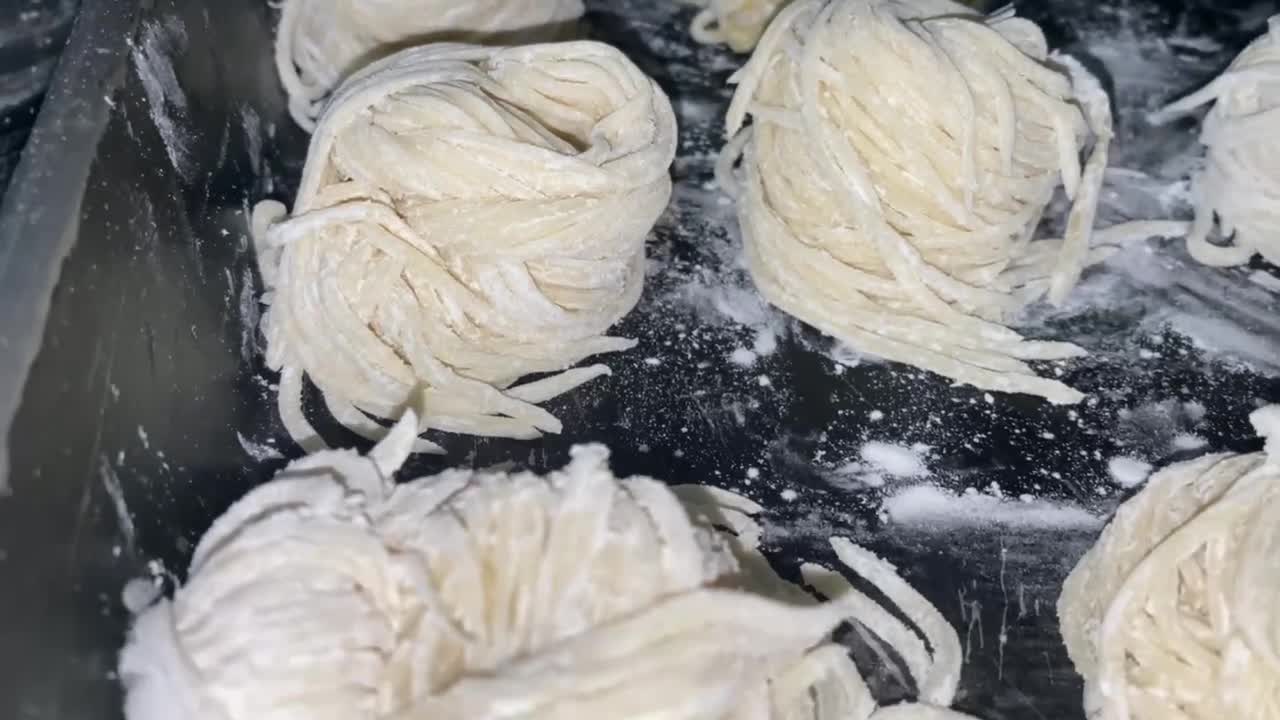 How to hand make noodles