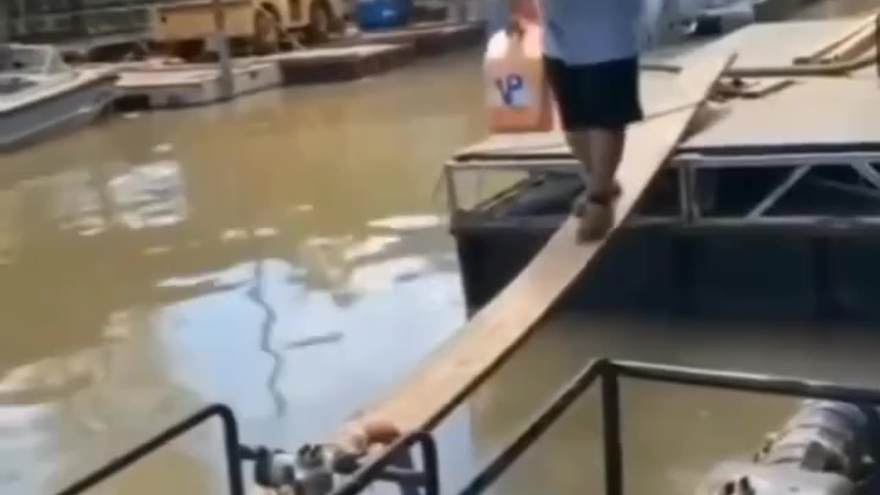 Funny video 😂 😂 ll