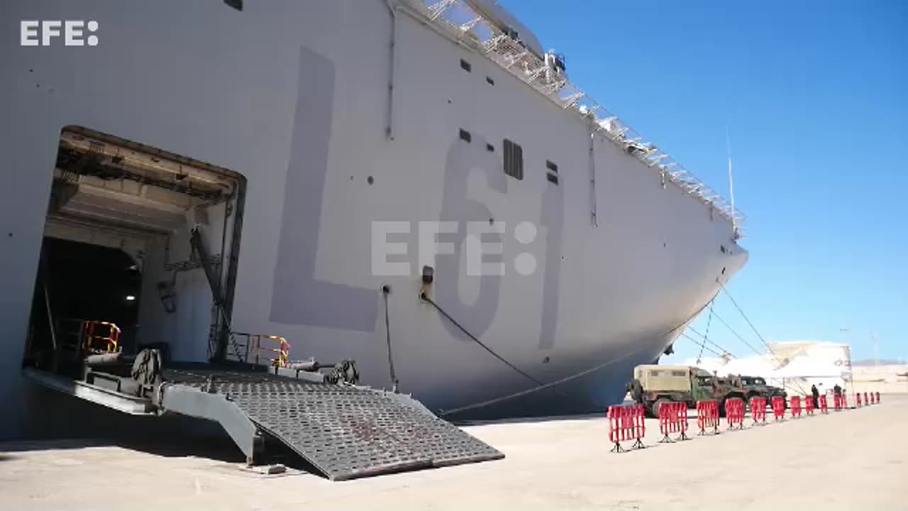 El buque insignia de la Armada, "un éxito comercial" camino de las dos décadas