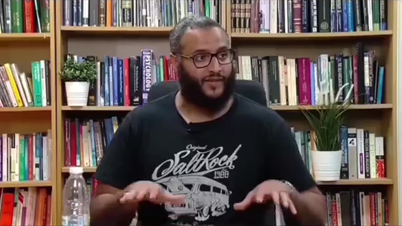 Ladies and Gentlemen, the Oxford scholar Mohammed Hijab: Welcome to the 21st century.