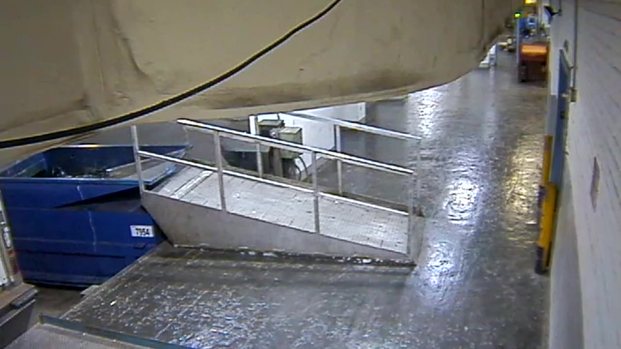 3803FHOBBALoadingDock_2021-01-06_09h00min01s167ms.mp4