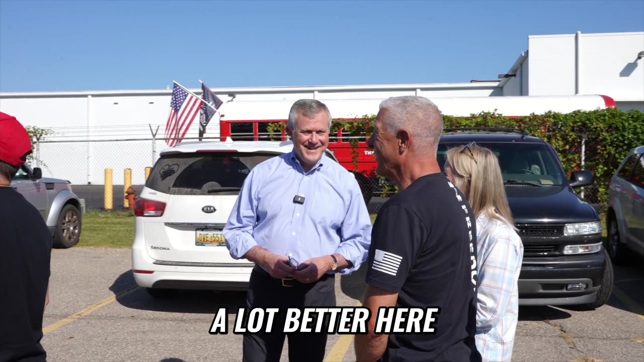 Great Conversation With Passionate Trump Supporters At The Flint Rally in Michigan