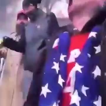 Why Im_peach- Listen closely