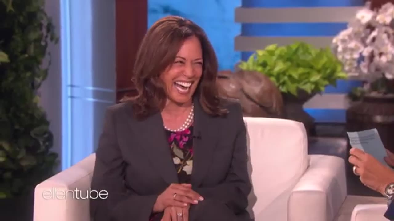Kamala Harris Joked About Killing Politicians Including Trump In an Elevator on Ellen