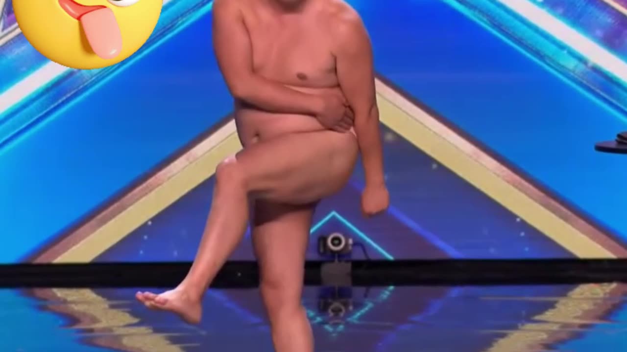 😱👖 Fashion Shock on America's Got Talent: I'm Wearing Pants! Revealing 3 Iconic Poses of Stars! 🌟📸