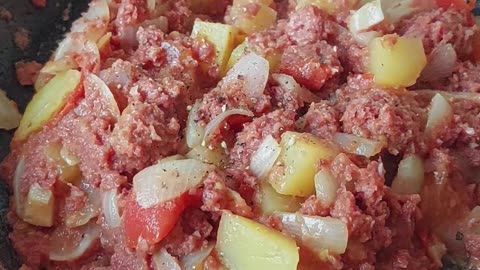 Easy Delicious Stir Fry Corned Beef 🐄 🔥 #cornedbeef #beef #homemade #recipe #howto #food #cooking