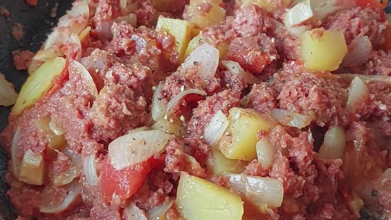 Easy Delicious Stir Fry Corned Beef 🐄 🔥 #cornedbeef #beef #homemade #recipe #howto #food #cooking