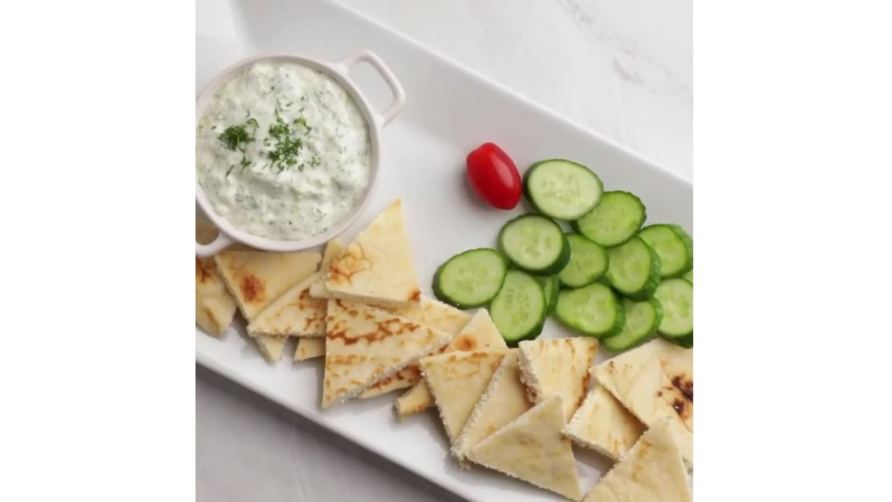 Homemade Tzatziki Sauce Recipe