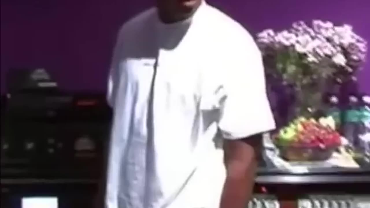 Jay-Z & Timbaland's Reaction To Dirt Off Your Shoulder Beat