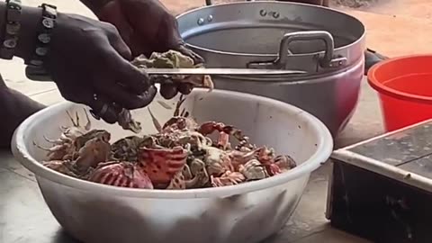 Black American eating Fufu w- Crab and Palmnut soup!