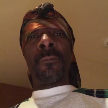 Snoop Dogg threatens Gayle King