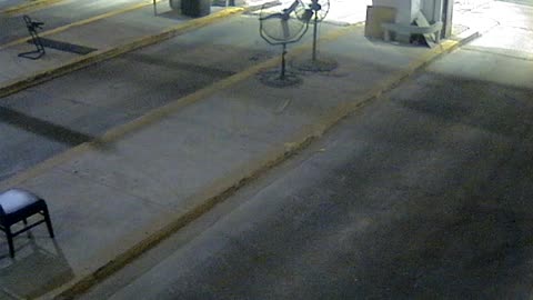 3138RHOBG3CStGarageLeftDoor_2021-01-06_04h04min44s283ms.mp4