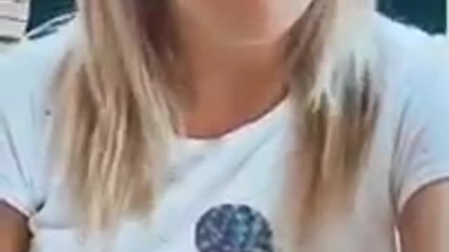 Dziewczyna przyjęła pizzera - nie chce więcej szczypawki - 05. 07. 2021