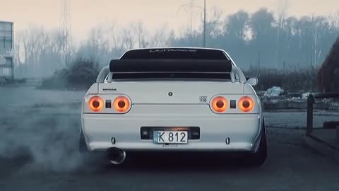 R32 <3