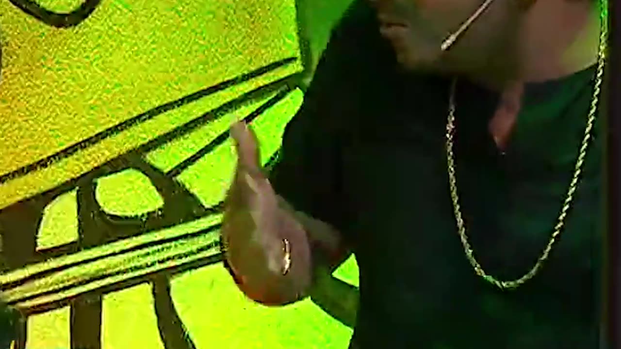 Mera left hand🤣😂