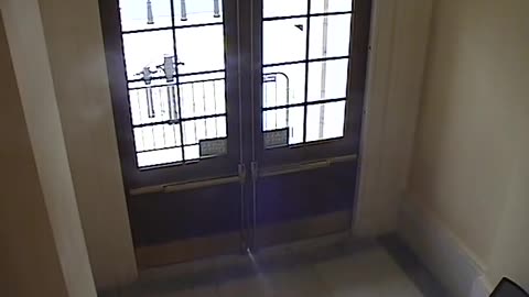 3443CHOB02CH12NRotundaExit_2021-01-06_11h20min01s060ms.mp4