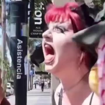 Dealing with the screaming Banshee Land Toad? 🤣🤣🤣