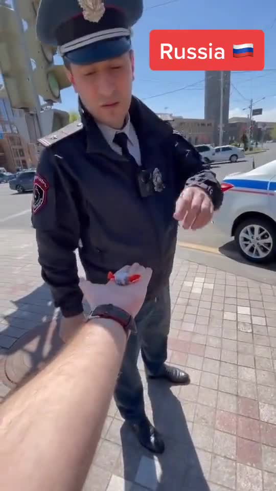 russian police or greek police
