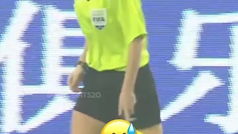 Female Referees Vs Players