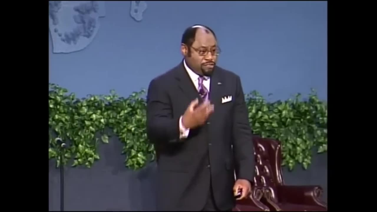 The Responsibilities of A Perfect Father - Dr. Myles Munroe