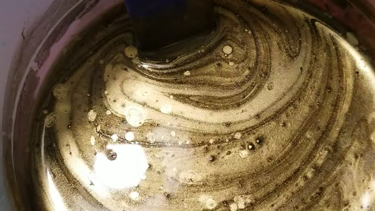 Molten Gold Resin - Watch the Reaction at the End!