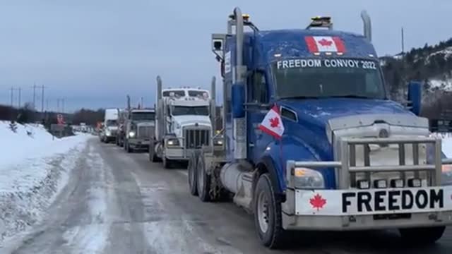 Live - Convoy leaving Sault Ste. Marie