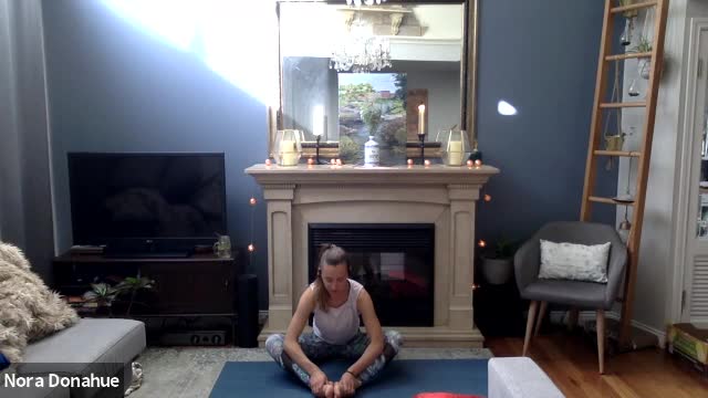 Hatha Yoga Shoulders & Hips