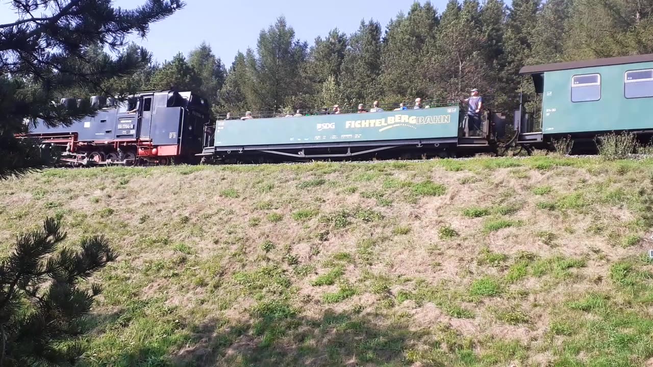 Fichtelbergbahn '24 am Viadukt Oberwiesenthal