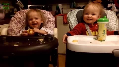 FUNNY BABIES LAUGHING