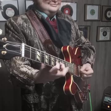 Trent Page plays punk!