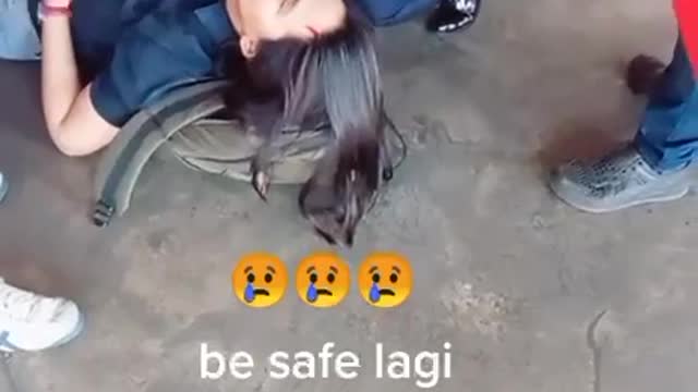 info Philippines 🇵🇭 suddenly collapsed Video Description