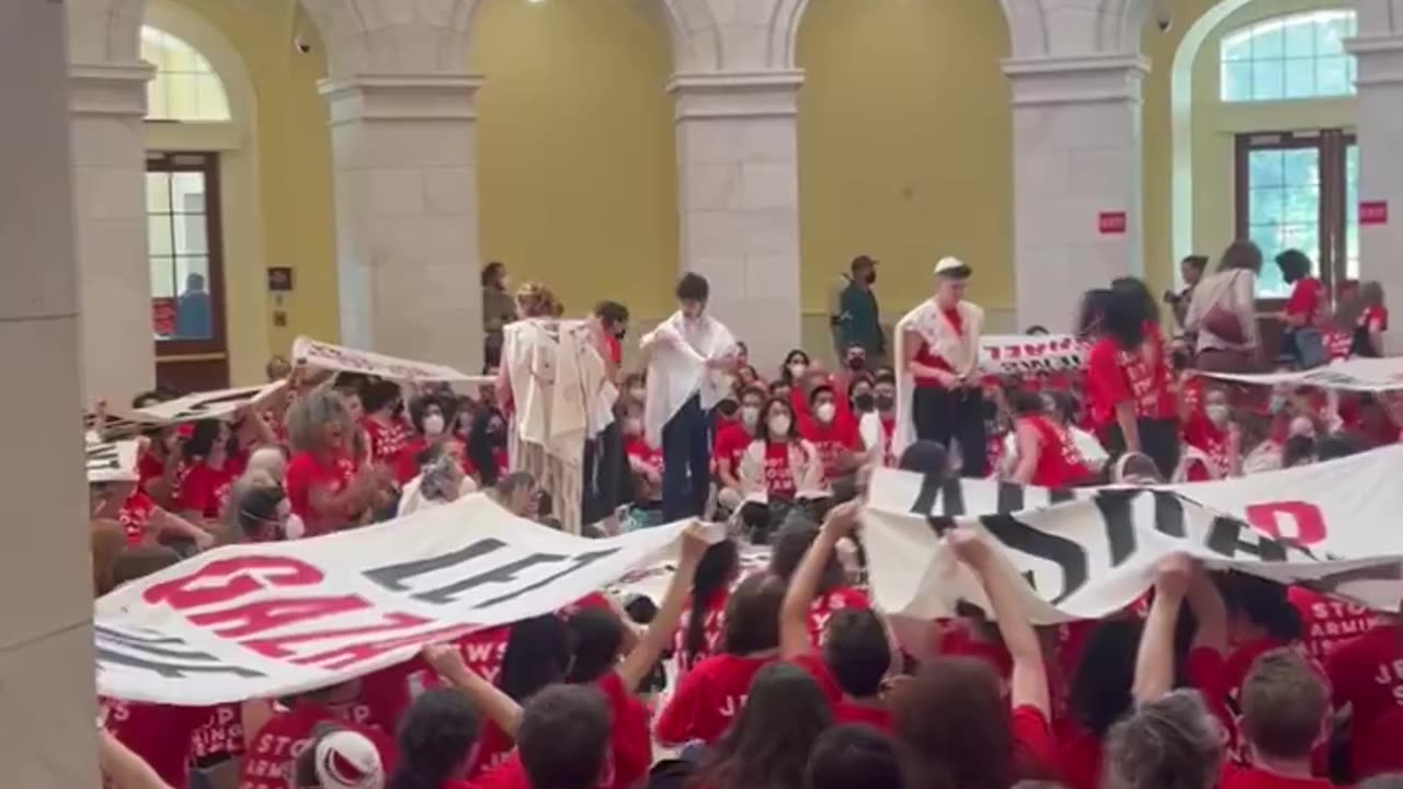 Pro-Hamas insurrectionists storm the Cannon House Office Building