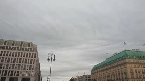 Himmel in Berlin am 15.09.2024 um 16:57 Uhr