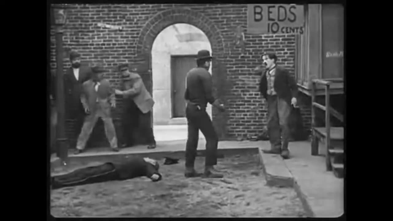 Fight Scene from THE KID (1921)- One of Chaplin's Funniest!