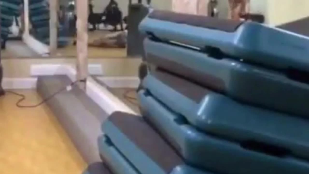 The end 😂😂😂 #funny #fails #shorts #reels #viral #humorexpose