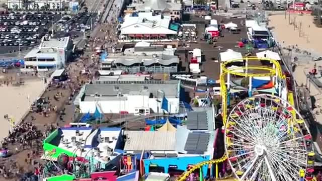 Do you love the SantaMonica Pier?