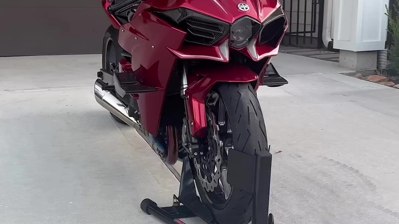 Crazy superbike