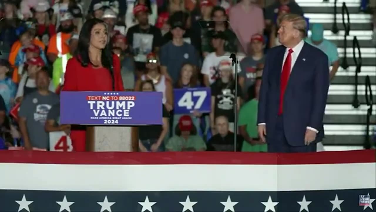 Tulsi Gabbard Makes SHOCK Announcement on Stage With Trump! MAGA Rally Crowd ROARS!