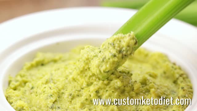 Keto Recipes - Keto Avocado Cilantro Hummus - Keto Diet