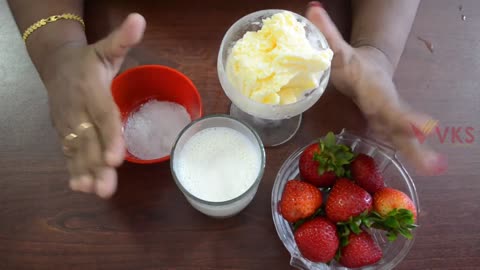 Vitamin C Strawberry Milkshake | Healthy Breakfast Milkshake Rich Food Recipe | Strawberry Smoothie