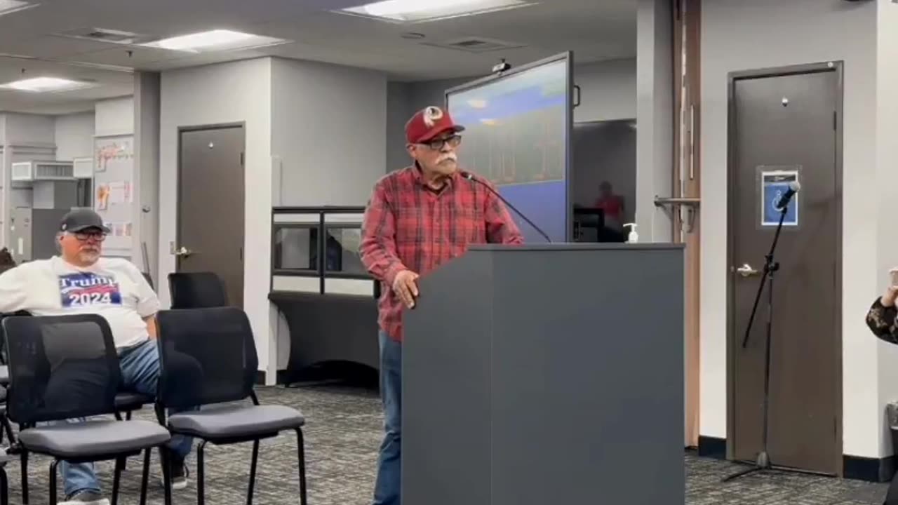 CA Teacher Sparks Outrage After Telling Students Hispanic Trump Voting Parents Want To Be White: 6