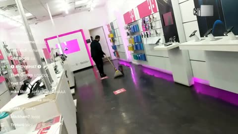 Classic Carldo: Live streamer vs T-Mobile employee